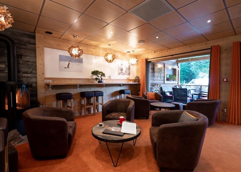 Auvergne-Rhone-Alpes Thyez Lobby