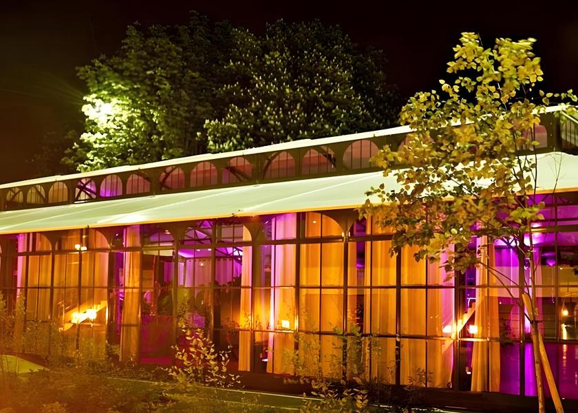 Ile-de-France Rueil-Malmaison ballroom