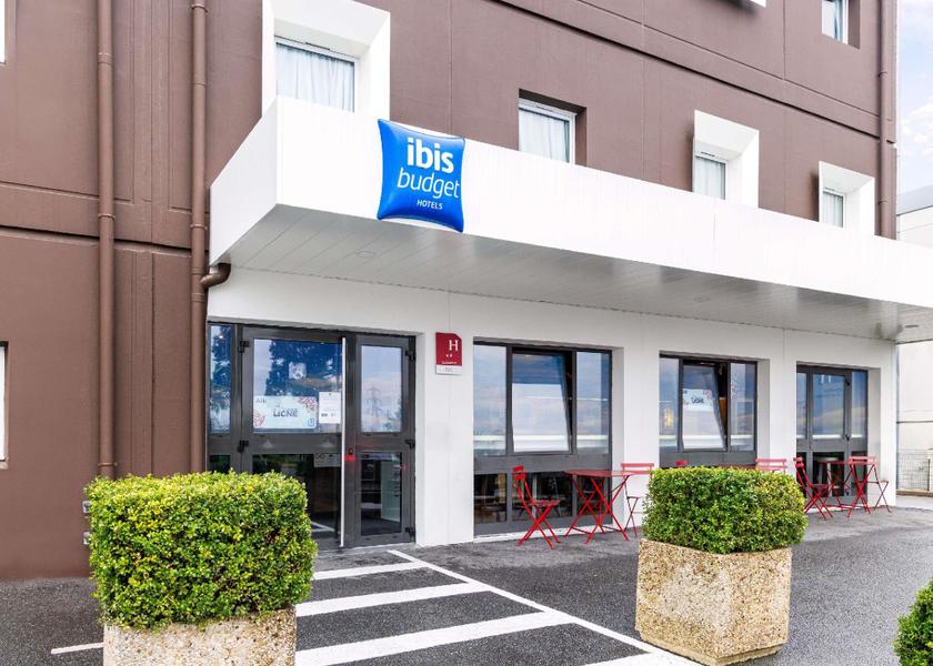 Île-de-France Villemomble Hotel Exterior