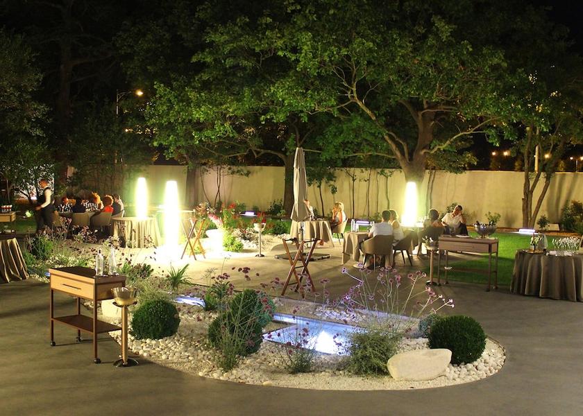 Occitanie Nîmes Terrace