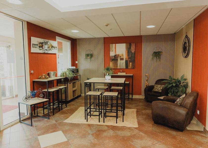Hauts-de-France Caudry Lobby sitting area