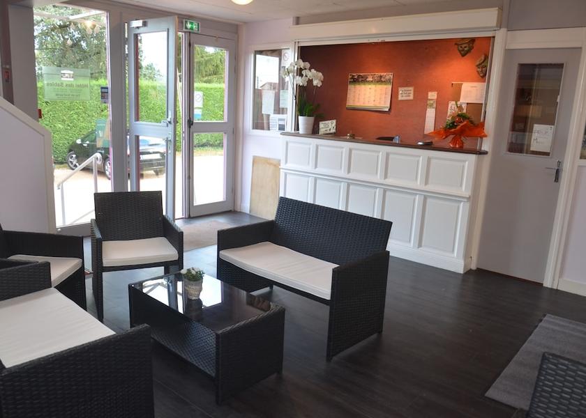 Auvergne-Rhône-Alpes Saint-Georges-de-Reneins Reception