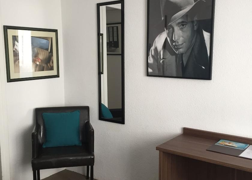 Provence - Alpes - Cote d'Azur Cannes Room