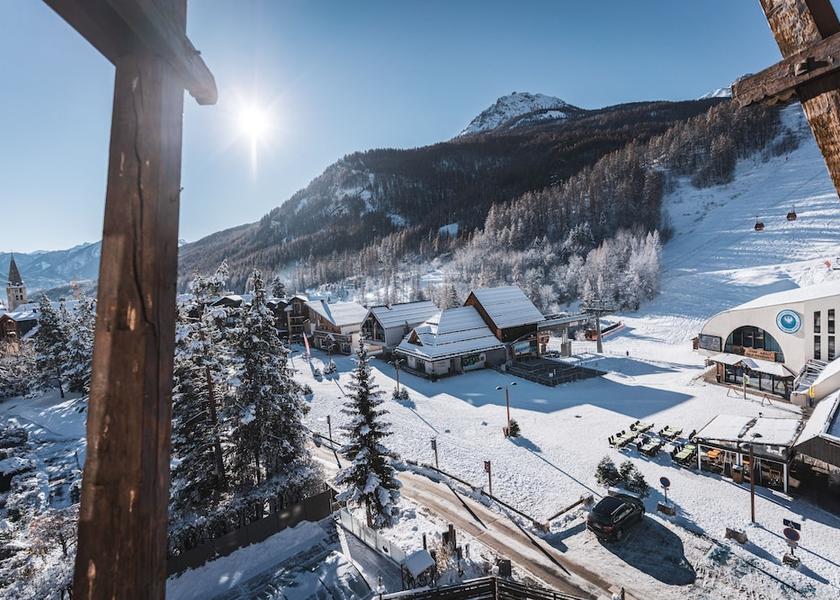 Provence - Alpes - Cote d'Azur Saint-Chaffrey Exterior Detail
