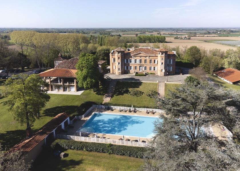 Occitanie L'Honor-de-Cos Facade