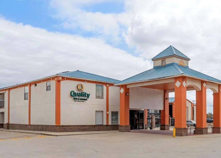 Alabama Decatur Exterior Detail