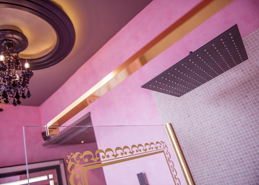 Nouvelle-Aquitaine Saint-Sylvestre-sur-Lot Bathroom