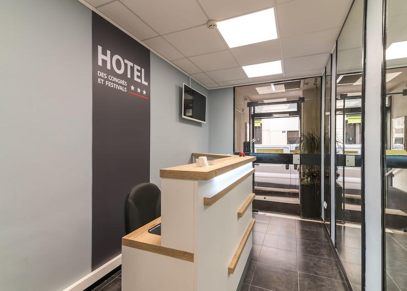 Provence - Alpes - Cote d'Azur Cannes Reception