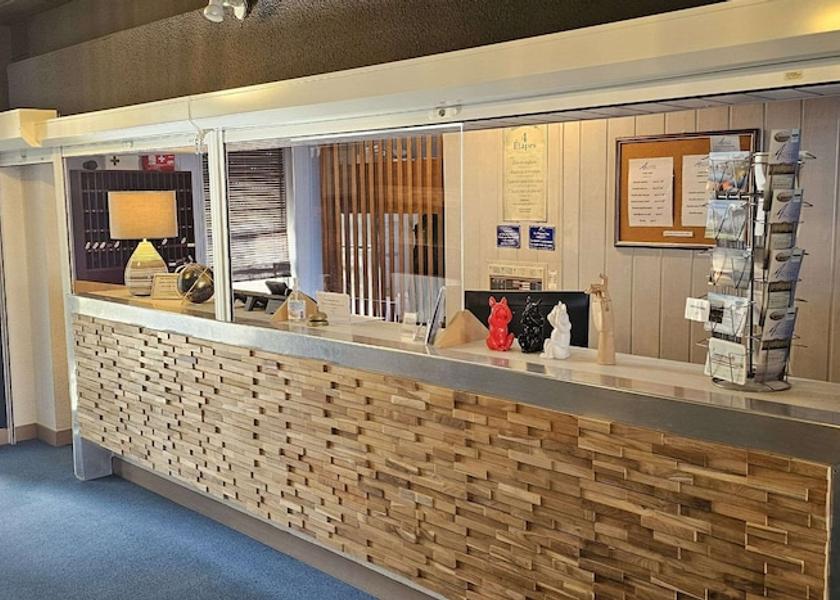 Centre-Loire Valley Gien Lobby