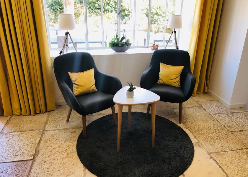 Bourgogne-Franche-Comté Mercurey Interior Entrance