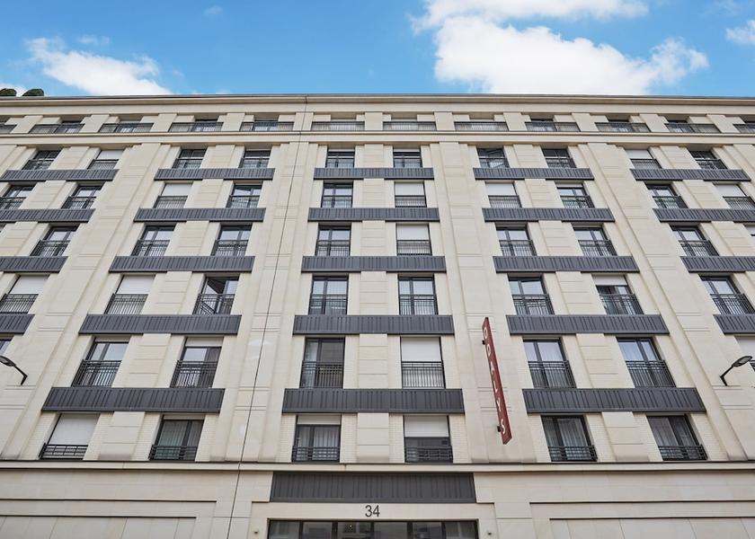 Ile-de-France Levallois-Perret Exterior Detail