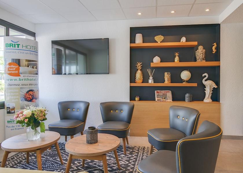 Grand Est Reims Lobby lounge