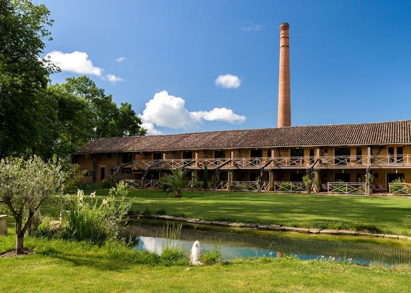 Nouvelle-Aquitaine Cognac Exterior Detail