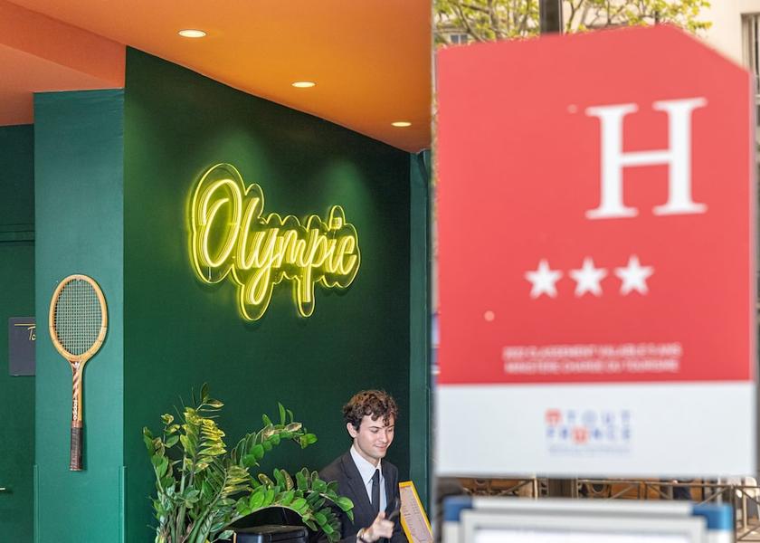 Ile-de-France Boulogne-Billancourt Reception