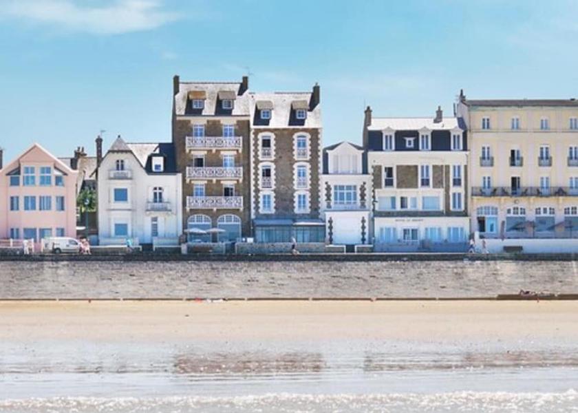 Brittany Saint-Malo Terrace