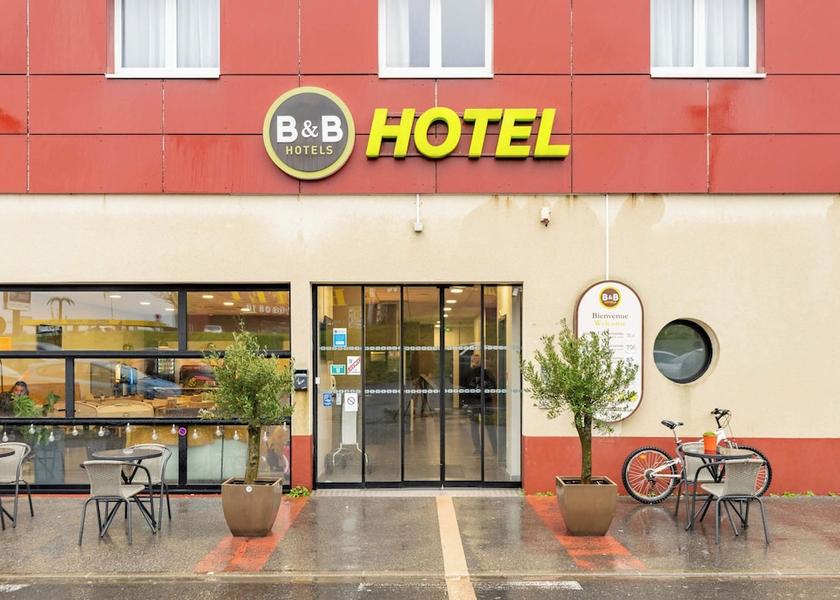 Hauts-de-France Louvroil Facade