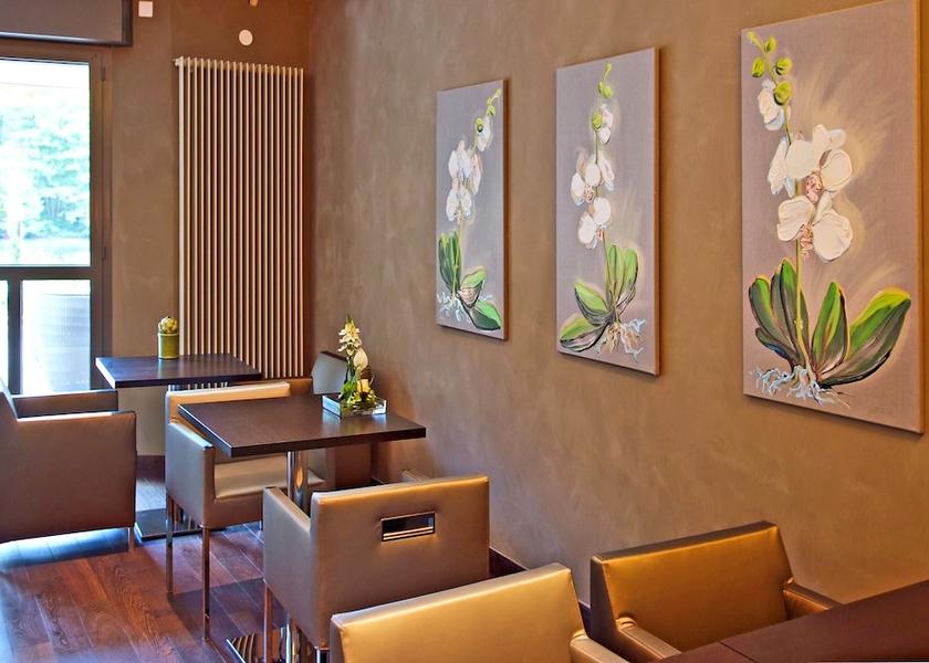 Grand Est Guebwiller Interior Entrance