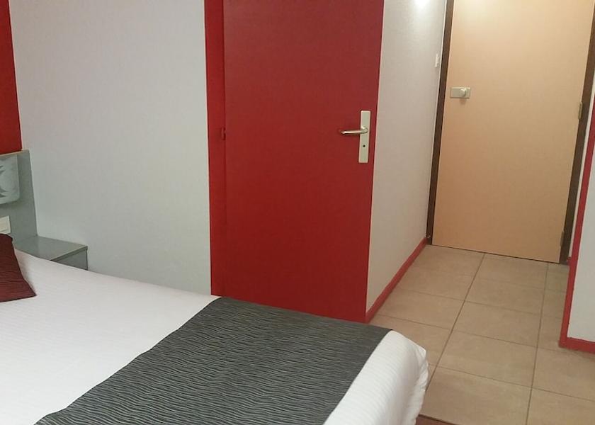 Grand Est Sarreguemines Room