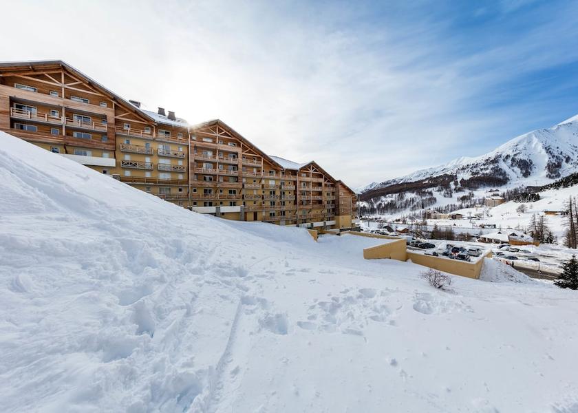 Provence - Alpes - Cote d'Azur Allos Facade