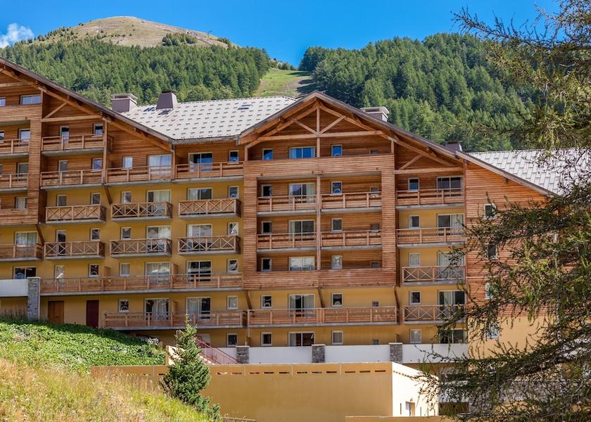 Provence - Alpes - Cote d'Azur Allos Facade