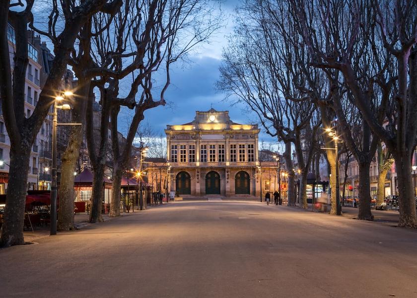 Occitanie Beziers Exterior Detail