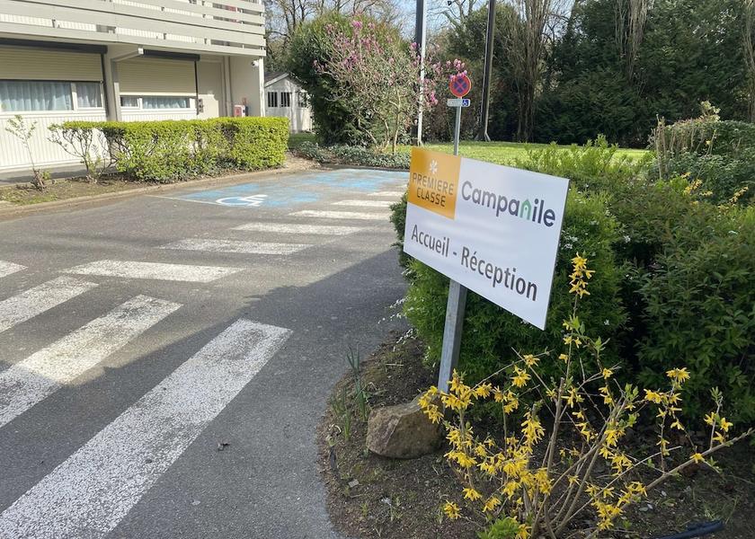 Pays de la Loire Reze Exterior Detail