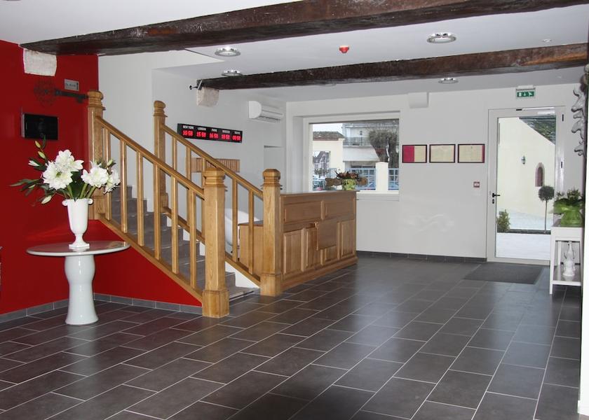 Centre - Loire Valley Sully-sur-Loire Interior Entrance