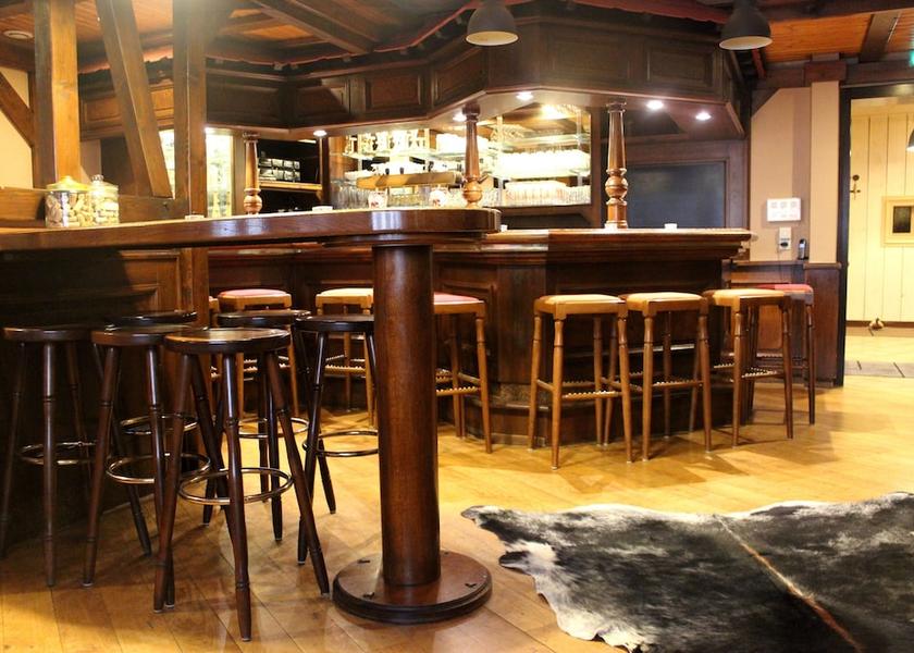 Grand Est Barr Bar