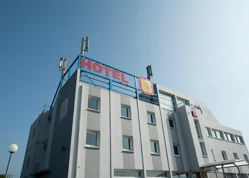 Hauts-de-France Berck-sur-Mer Front of property