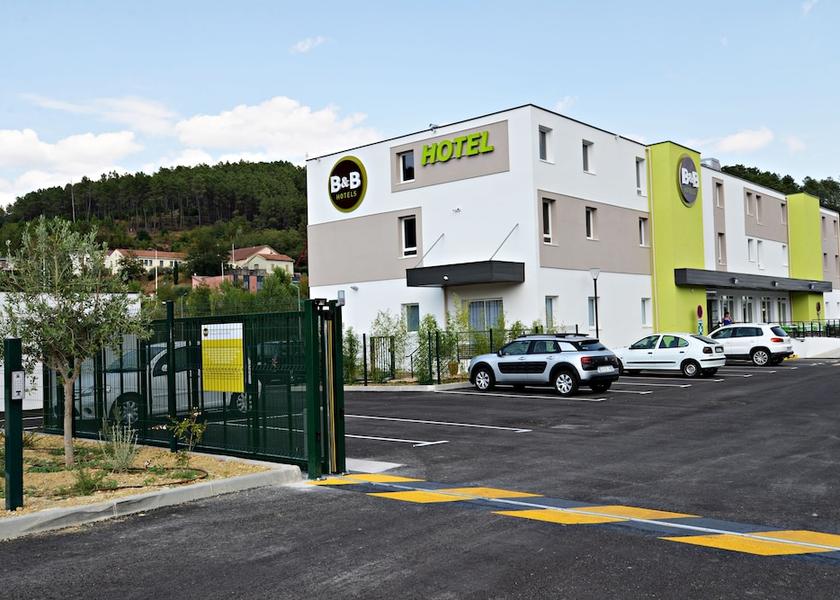 Occitanie Saint-Martin-de-Valgalgues Front of property