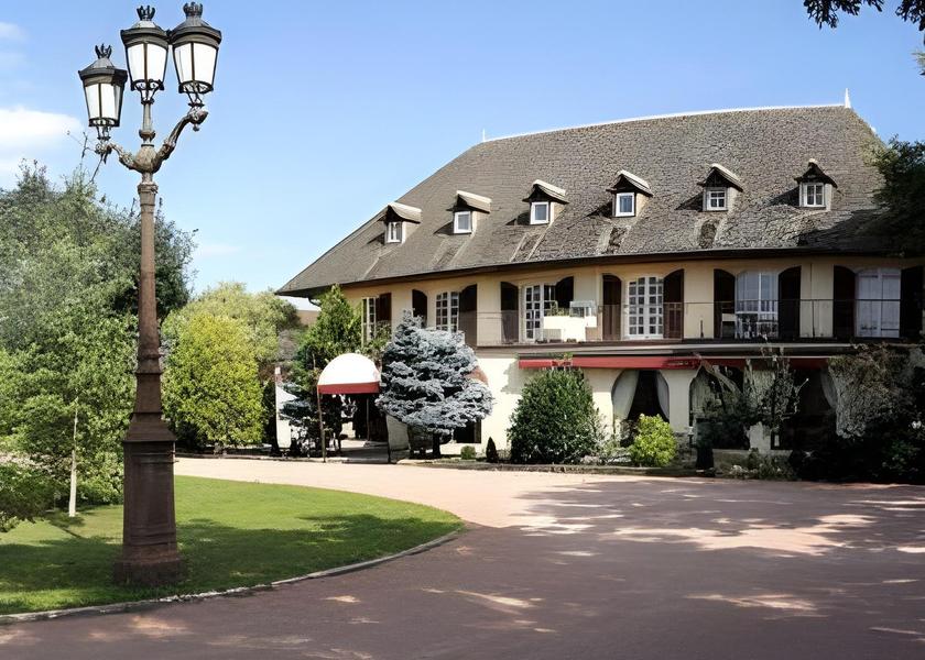 Bourgogne-Franche-Comté Chorey-les-Beaune Hotel Exterior