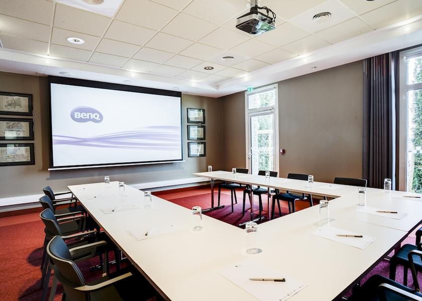 Auvergne-Rhone-Alpes Genas Meeting Room
