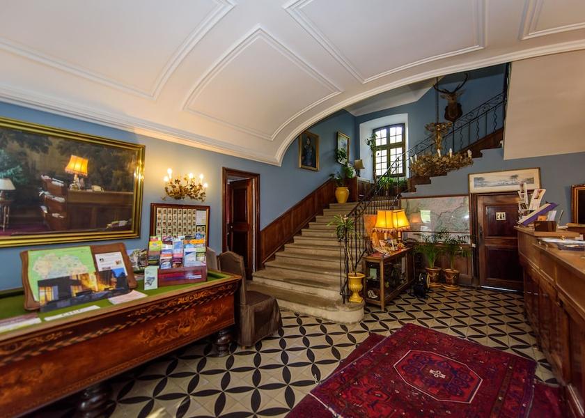 Occitanie Meyrueis Interior Entrance