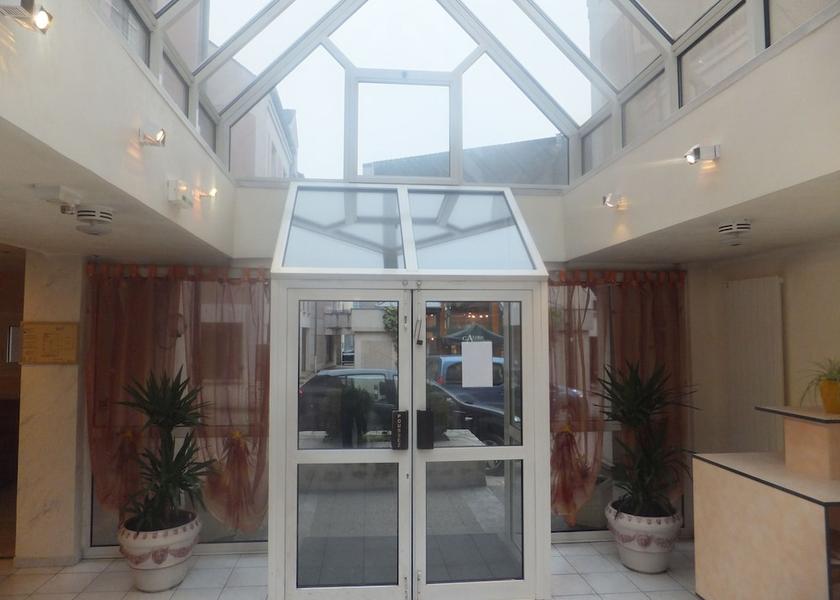 Île-de-France Gif-sur-Yvette Interior Entrance