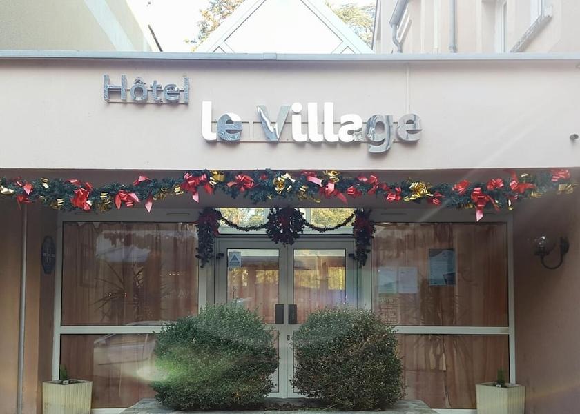 Île-de-France Gif-sur-Yvette Exterior Detail