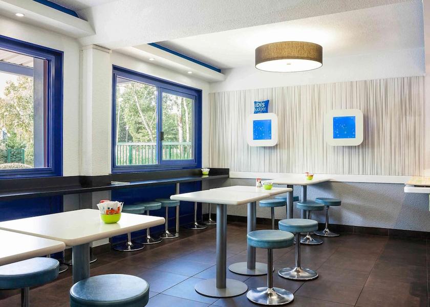 Ile-de-France Sucy-en-Brie Sports Bar