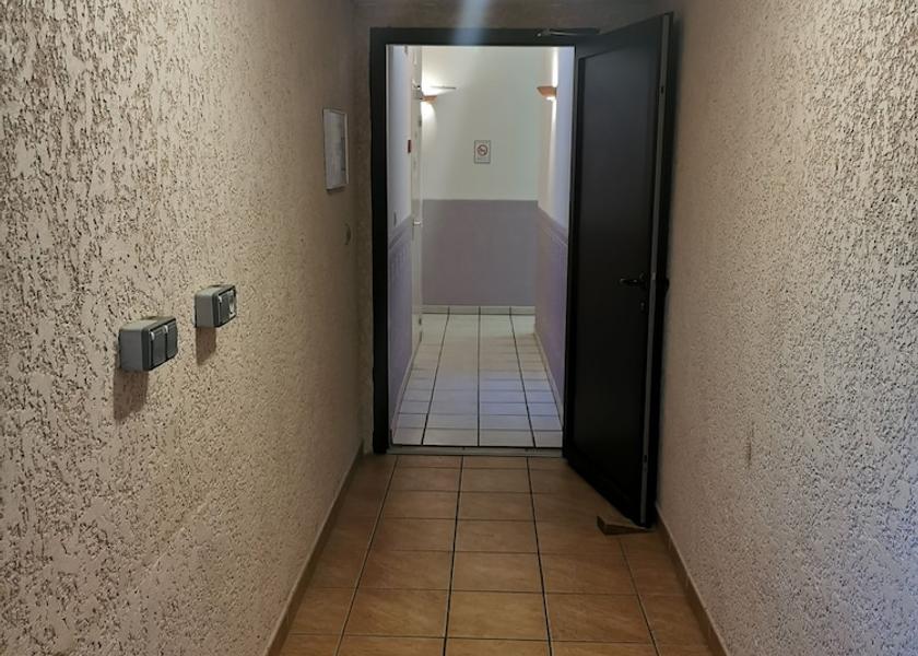 Auvergne-Rhone-Alpes Saint-Quentin-Fallavier Interior Entrance