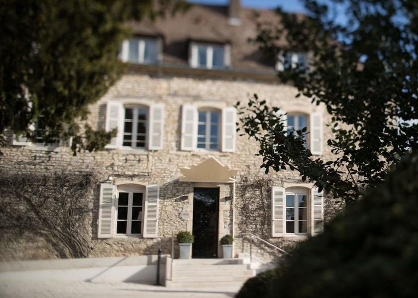 Bourgogne-Franche-Comte Morey-Saint-Denis Entrance