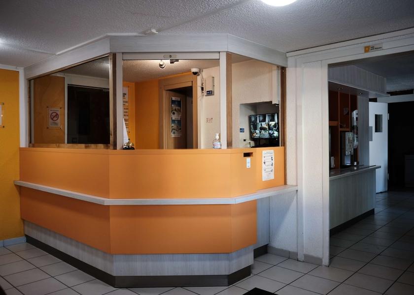 Grand Est Talange Reception