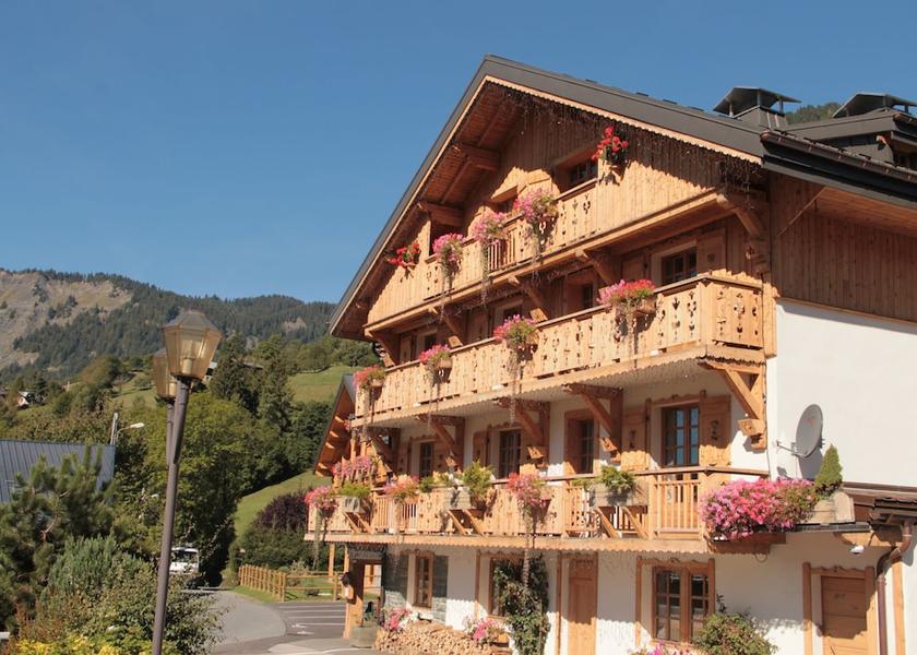 Auvergne-Rhone-Alpes Praz-sur-Arly Facade