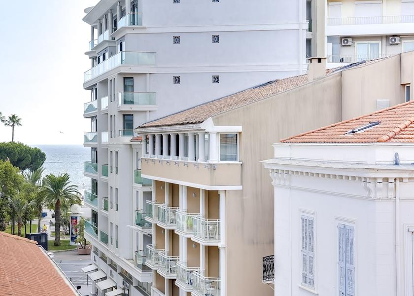 Provence - Alpes - Cote d'Azur Cannes Exterior Detail