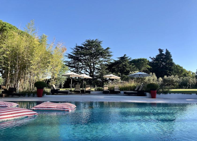 Occitanie Saint-Gilles Property Grounds