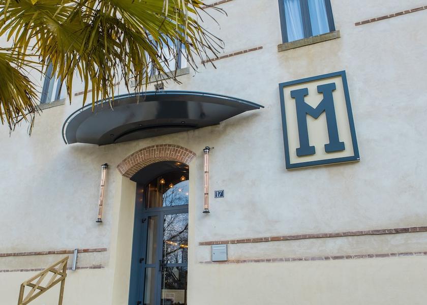 Brittany Rennes Entrance