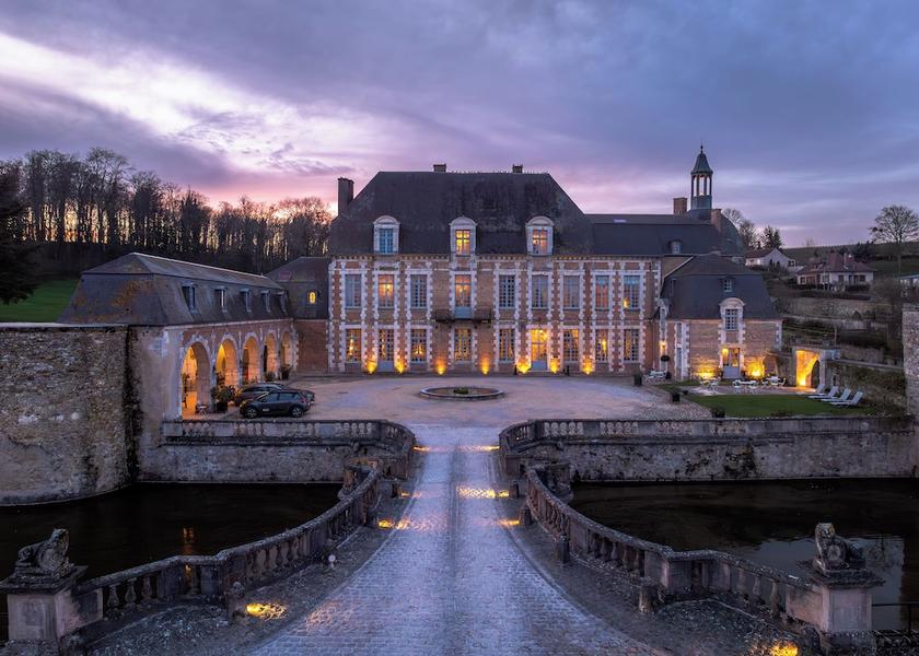 Grand Est Etoges Facade