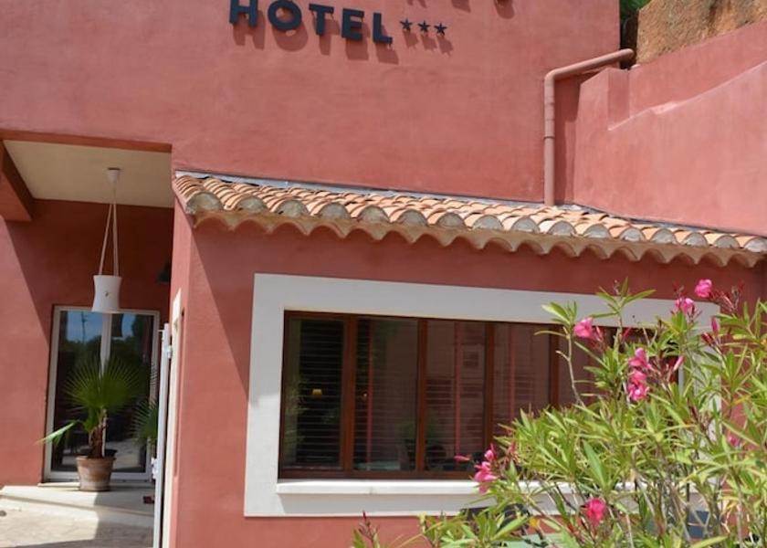 Provence - Alpes - Cote d'Azur Roussillon Exterior Detail