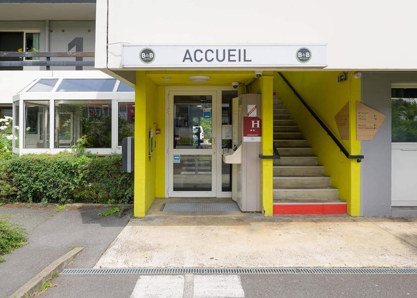 Ile-de-France Pontault-Combault Entrance