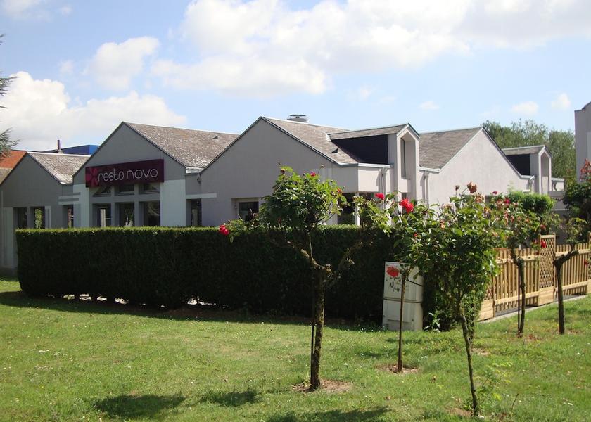 Hauts-de-France Dury Garden