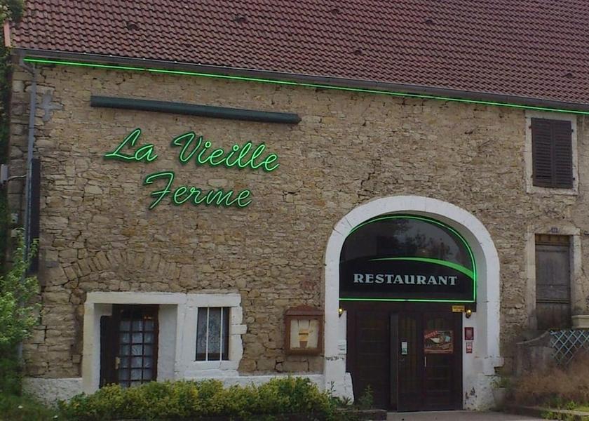 Bourgogne-Franche-Comté Etupes Exterior Detail