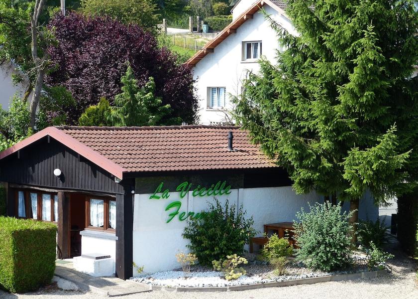 Bourgogne-Franche-Comté Etupes Exterior Detail