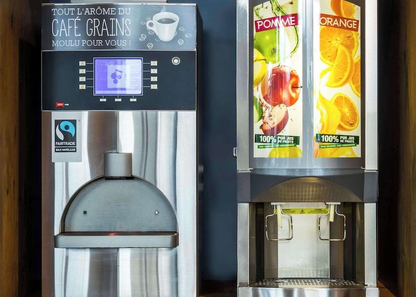 Auvergne-Rhone-Alpes Chassieu Breakfast Area